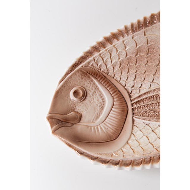 Fish Serving Set with Platter and Plates by Sarreguemines, 1960s, Set of 6 For Sale - Image 11 of 12