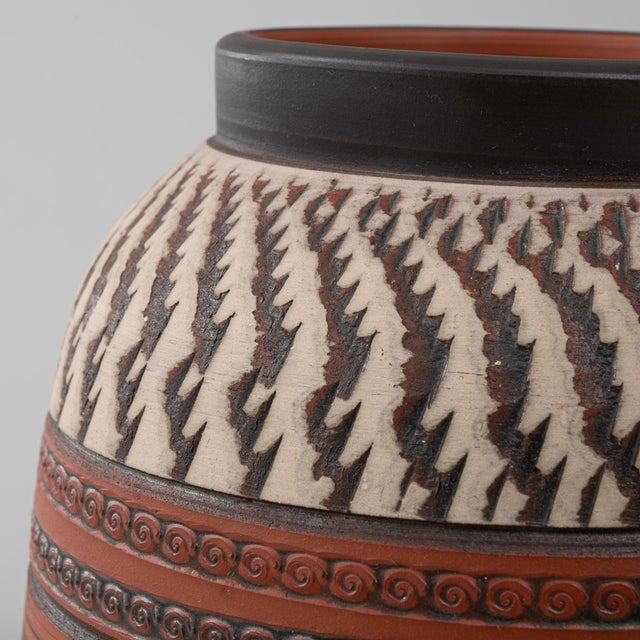 20th Century German Ceramic Jug with Floral Carvings For Sale In Greensboro - Image 6 of 18