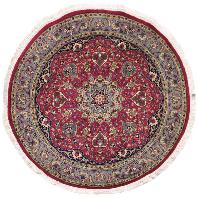Art Nouveau 1990's Kashan Pak-Persian Pink/Gray Wool Round Rug- 6'1'' X 6'2'' For Sale - Image 9 of 9