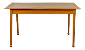 Vintage Chinese Dining Table with Simple Classical Design and Spade Feet