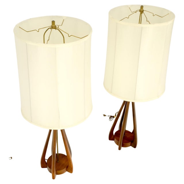 Mid-Century Modern Mid 20th Century Oiled Walnut Mid-Century Modern Carved Sculptured Table Lamps Pearsal Mint - A Pair For Sale - Image 3 of 15