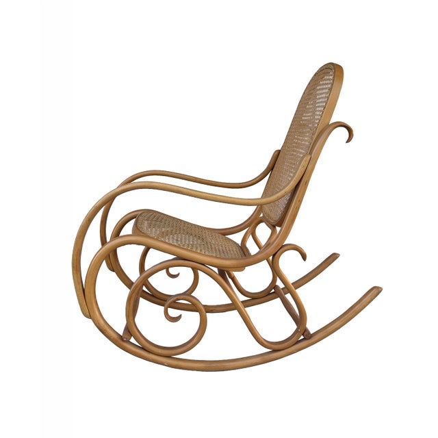 Thonet Vintage Rocking Chair Country Style Bentwood Thonet For Sale - Image 4 of 13