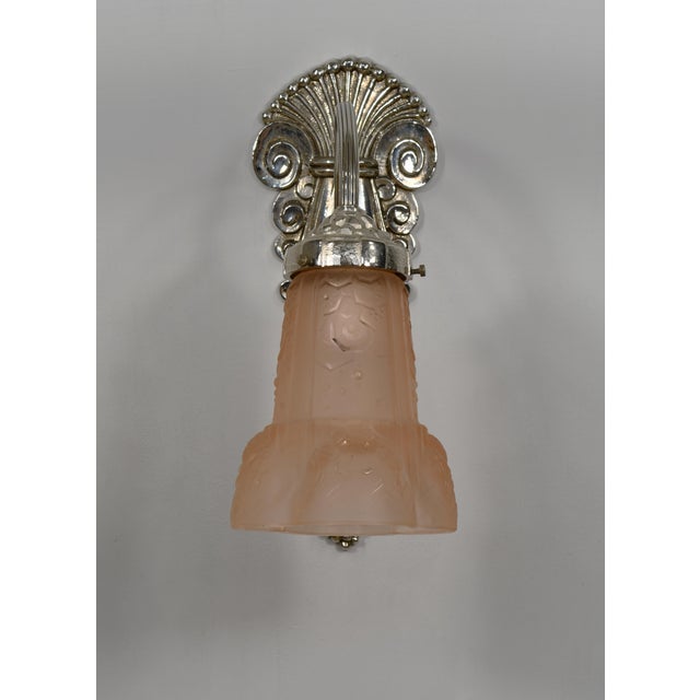Metal Single French Art Deco Wall Sconce by Muller Freres & A. Richard 1920s France For Sale - Image 7 of 13
