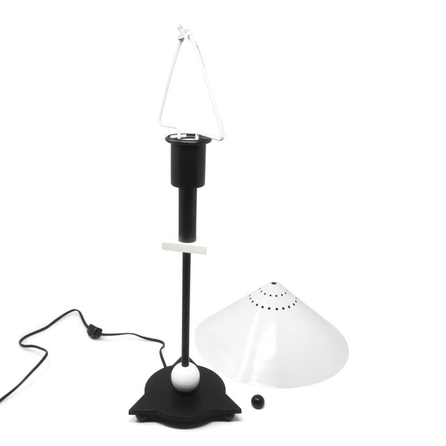 Metal 1980s Postmodern Black and White Table Lamp For Sale - Image 7 of 10
