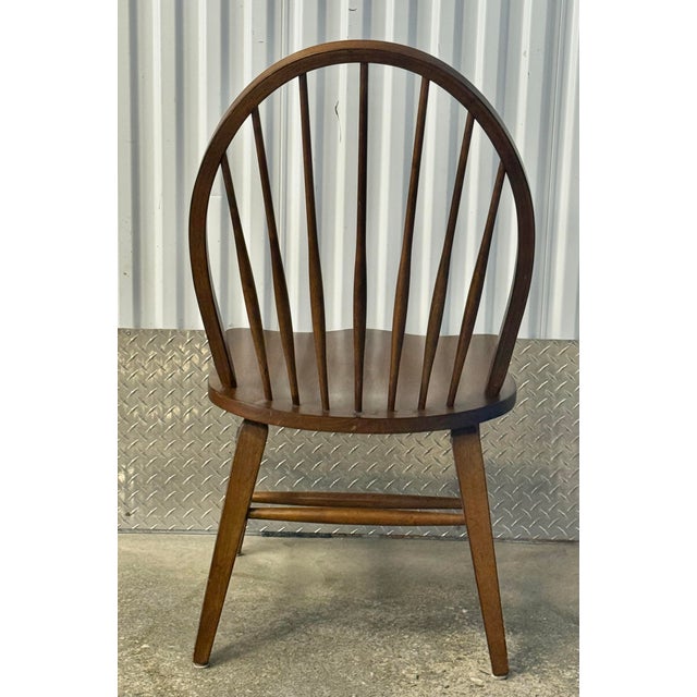 Set of 4 Bow Back Rustic Farmhouse Dining Chairs For Sale In New York - Image 6 of 12