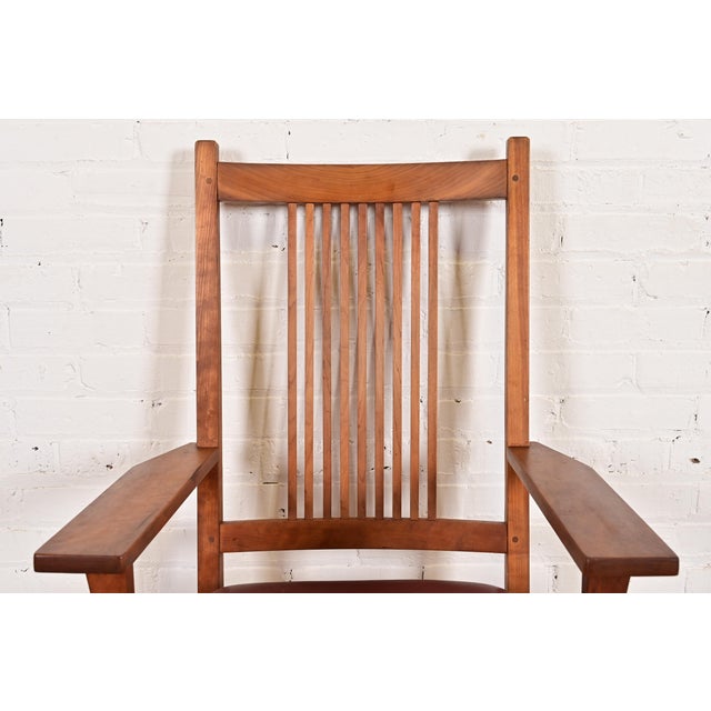 Stickley Mission Arts & Crafts Cherry Wood Spindle Back Armchairs, Pair For Sale In South Bend - Image 6 of 12