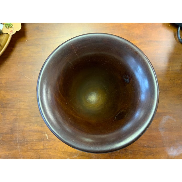 Late 20th century turned wood urn. Beautiful bulbous shape. perfect for dried florals.