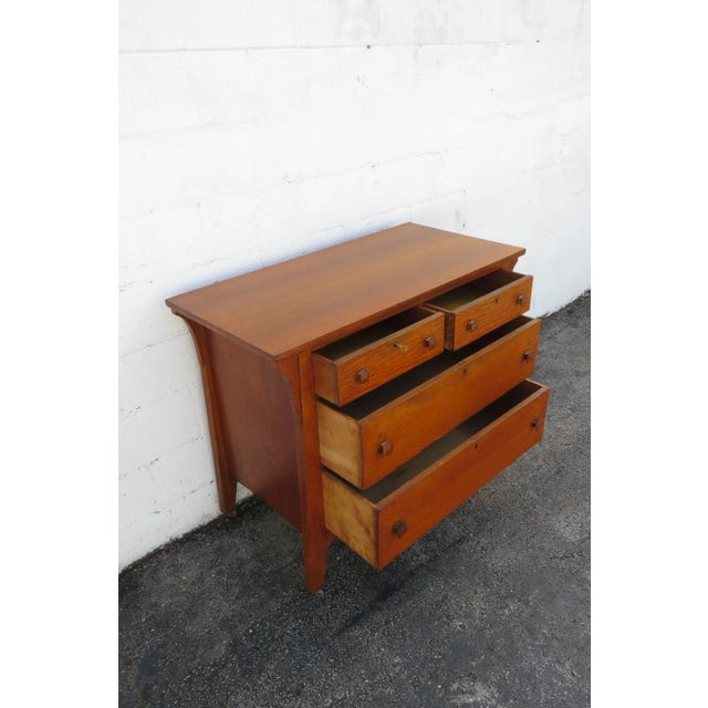 Mission Art and Craft Early 1900s Low Oak Dresser 6126 For Sale - Image 4 of 15