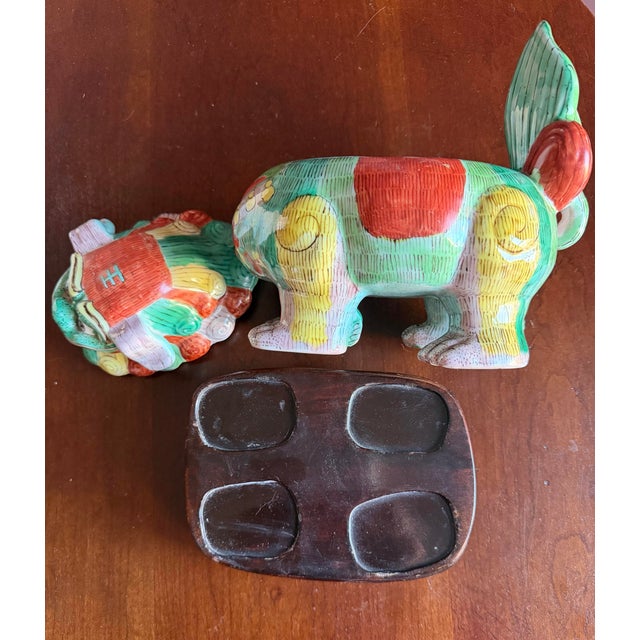 Ceramic Chinese Foo Dog Censor and Wood Base. For Sale - Image 7 of 12