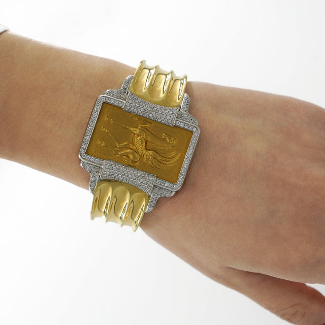 White Vintage 22k and 18k Pegasus Motif Bangle Bracelet in Diamond Bezel For Sale - Image 8 of 10