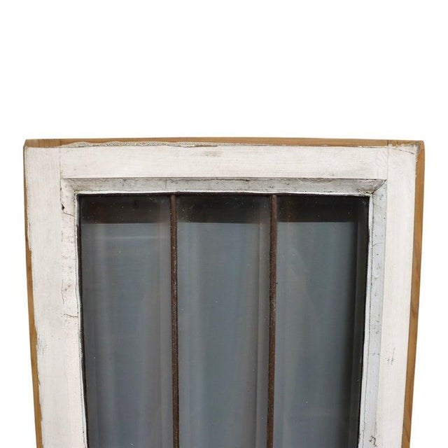 Early 20th Century Architectural Beveled Leaded Glass Window With Floral Pattern Early 20thC For Sale - Image 5 of 9