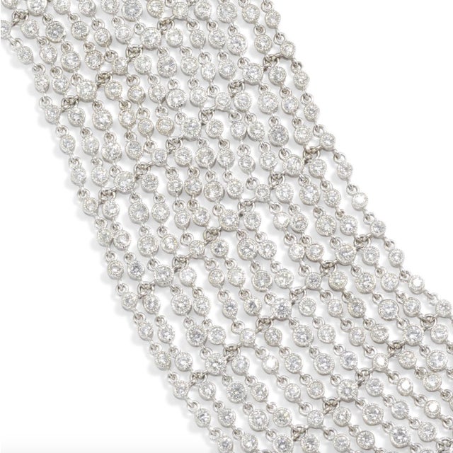 Contemporary 14.36 Carat Diamond Mesh Link Bracelet, 18k For Sale - Image 3 of 4