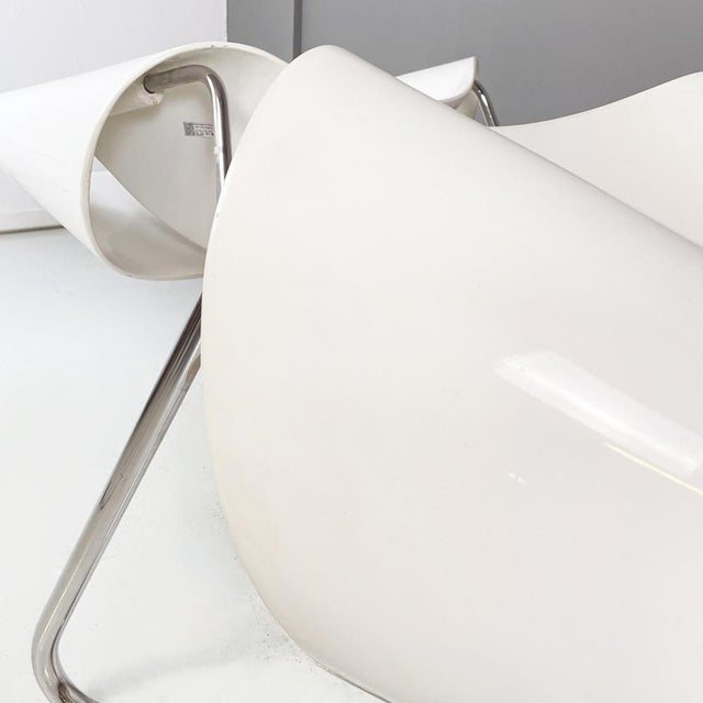 Silver Italian White Armchair Nastro Cl9 attributed to F. Stagi C. Leonardi for Bernini, 1960s For Sale - Image 8 of 12