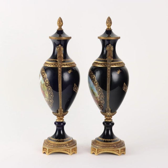 Metal Antique Vases in Bronze and Porcelain, Set of 2 For Sale - Image 7 of 11