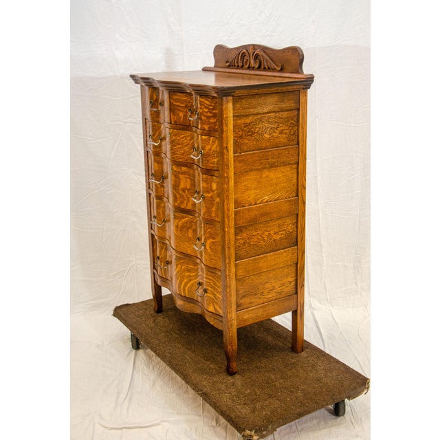 Early 20th Century Antique Oak Highboy Dresser with Serpentine Drawer
