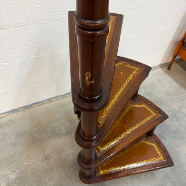 Hollywood Regency Regency Spiral Library Staircase in Mahogany and Gilt Leather, 1960s For Sale - Image 3 of 8