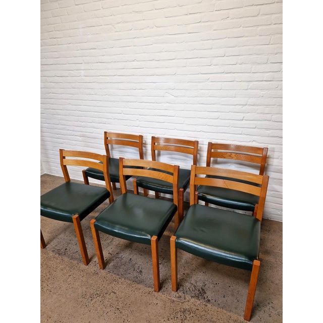Model 401 Dining Chairs by Niels O. Møller, 1970s, Set of 6 For Sale - Image 4 of 10