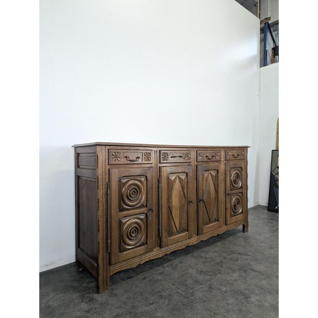 Brutalist Oak Buffet in the style of Dudouyt For Sale - Image 6 of 11