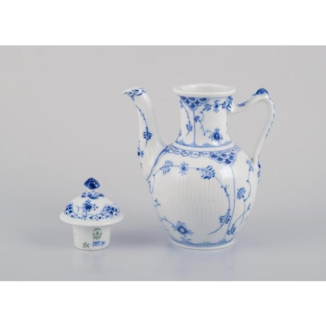 1930s Mocha Pot in Porcelain from Royal Copenhagen, 1930s For Sale - Image 5 of 8