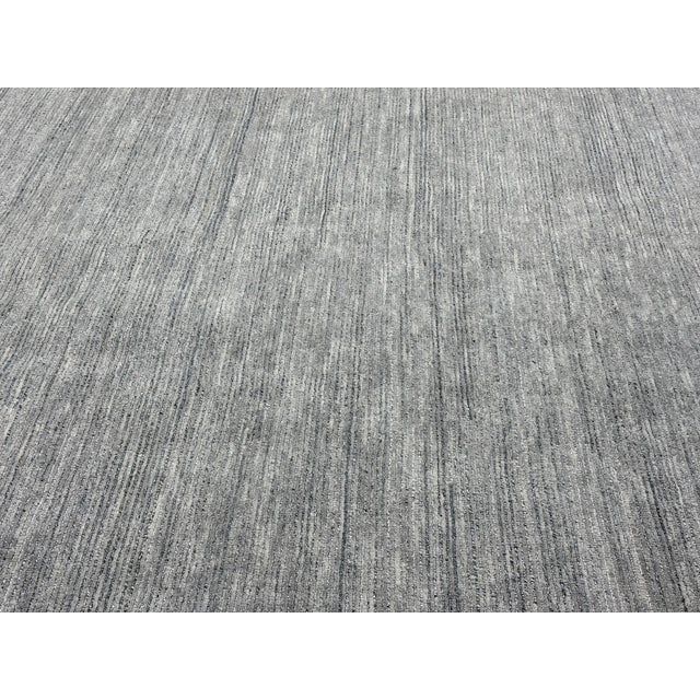 Rh Performance Rug – 9' × 12' Marled Ocean (Attributed) | Hand-Loomed Performance Construction | Textural Contemporary Design For Sale - Image 17 of 18