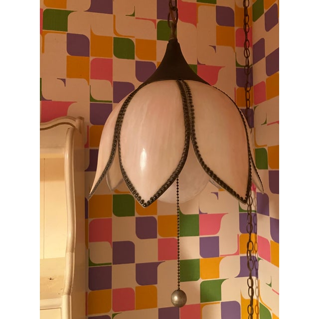 VTG 1960s MCM Lt. Pink Tulip-Shaped Corded Swag Pendant Light W/Extra Long Chain For Sale - Image 4 of 7
