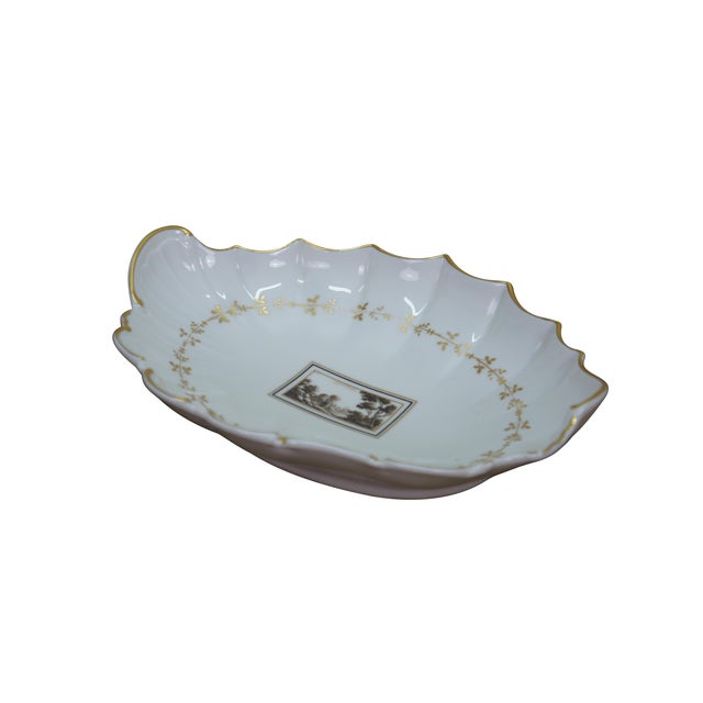 Traditional Late 20th Century Italian Richard Ginori Fiesole Scalloped Oval Castle Landscape Serving Platter For Sale - Image 3 of 10