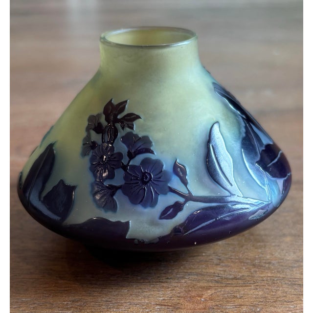 Emile Galle Late 19th Century Rare Gorgeous Multi-Layered Emile Galle Signed Vase For Sale - Image 4 of 6