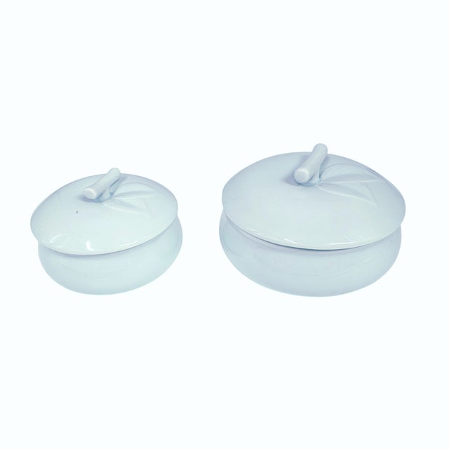 Late 20th Century Vintage Korean Celadon Blue Serving Bowls Set W/ Lids Grapes Leaf Pattern 2 Pc For Sale - Image 5 of 10