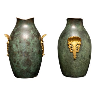 Patinated Bronze Vases with Gilt Bronze Mounts, France, 1925-1935, Set of 2 For Sale
