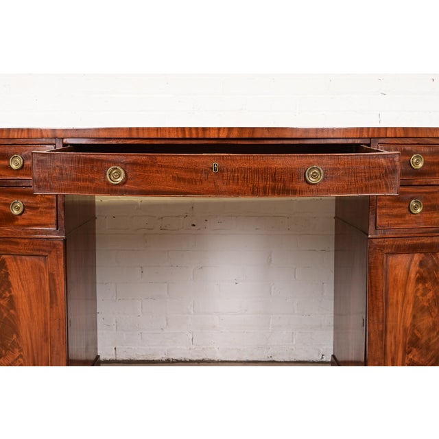 Antique English Georgian Flame Mahogany Bow Front Sideboard, Circa 1820 For Sale In South Bend - Image 6 of 12