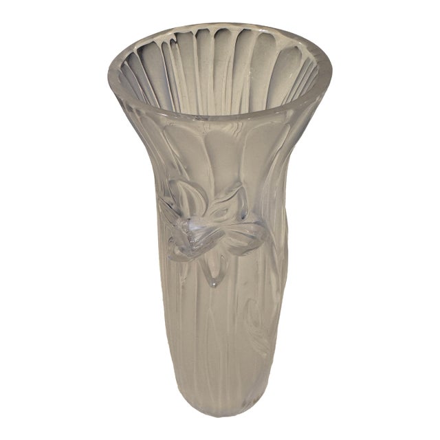 Lalique Jongquille Daffadil Clear Crystl Vase Model 1257700 For Sale