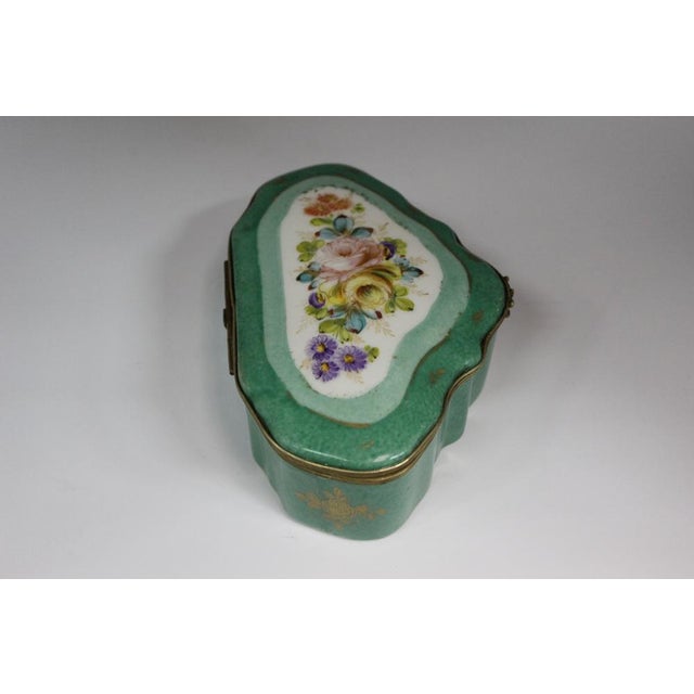 1940s Porcelain Box with Flower Decoration, 1940s For Sale - Image 5 of 13
