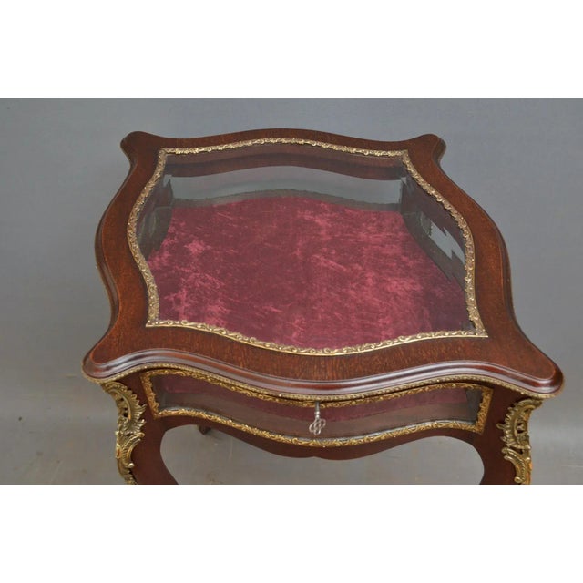 Brown Antique Edwardian Mahogany Bijouterie Display Table For Sale - Image 8 of 9