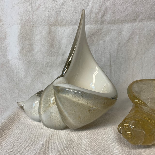 Murano Vintage Murano Seguso Gold Fleck Aventurine Hand Blown Art Glass Conch Shells - Pair For Sale - Image 4 of 9