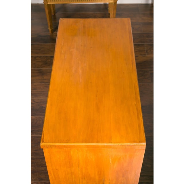 Brown Austrian Biedermeier Period Walnut Buffet with Geometric Pyramidal Marquetry For Sale - Image 8 of 12