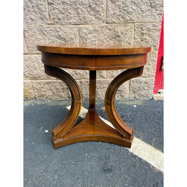 Late 20th Century Vintage Regency Style Burled Wood Round Side Table by Drexel For Sale - Image 5 of 12