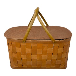 1970s Large Woven Shaker Style Picnic Basket For Sale