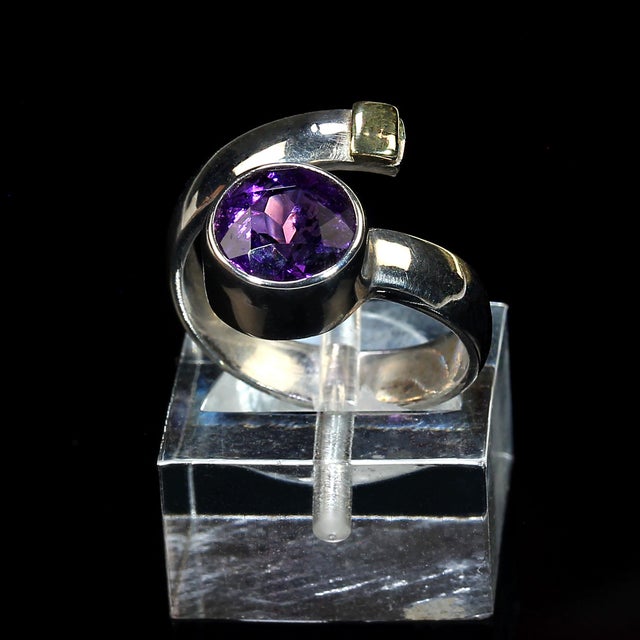 Ajd Crossover Amethyst and Sterling Ring With 14k Gold Accent, Size 4.75 For Sale - Image 9 of 10