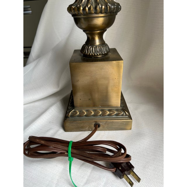 Brass Vintage Mid 20th Century French Empire Fluted Brass Lamp With Butterfly Finial For Sale - Image 8 of 11