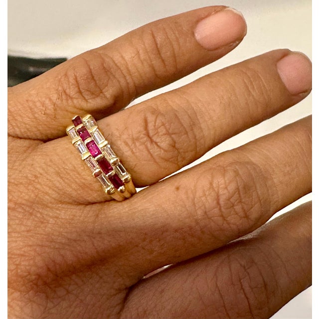 Baguettes Diamonds & Princess Cut Natural Burma Ruby Ring 14 Karat Yellow Gold For Sale - Image 9 of 18