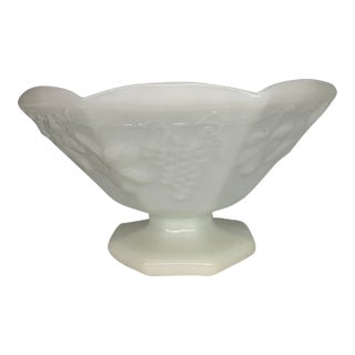 Vintage Anchor Hocking Harvest Grape Milk Glass Pedestal Bowl For Sale
