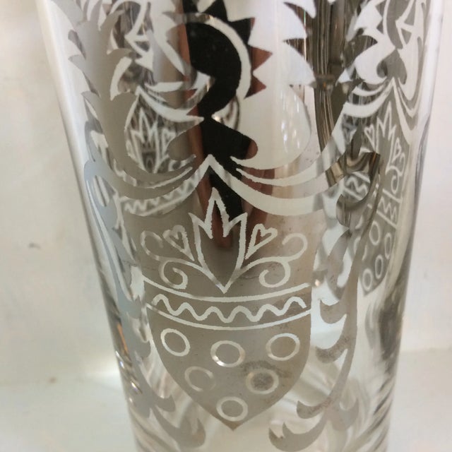 Platinum Banded Kimiko 4 Glass and 4 Coaster Cocktail Set in Caddie For Sale - Image 11 of 13
