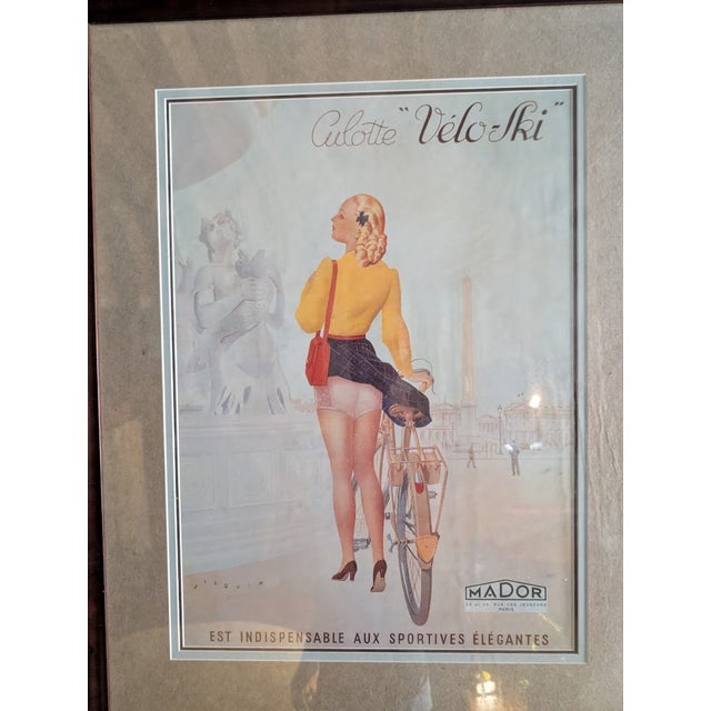 1940s Vintage 1946 French "Culotte Vélo-Ski" Advertising Poster by André Wilquin – Framed Mid-Century Parisian Sportswear Lithograph For Sale - Image 5 of 7