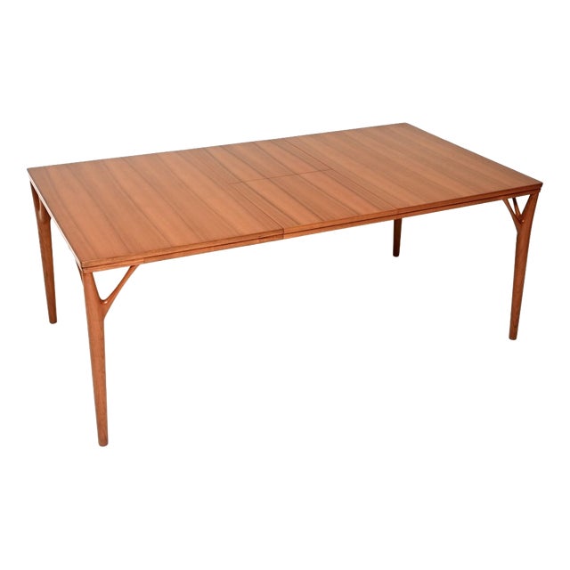 Vintage Danish Teak Dining Table by Willy Sigh for H. Sigh & Søns Møbelfabrik, 1960 For Sale
