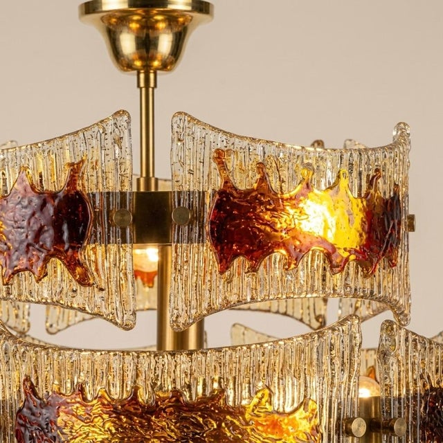 Mazzega Murano Italian Amber & Ruby Textured Glass Chandelier in Brass, 1970s For Sale - Image 4 of 7