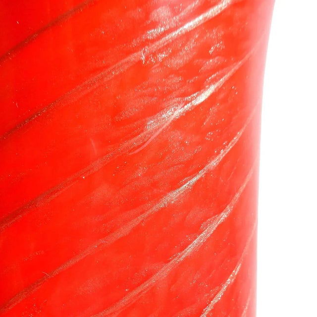 Mid-Century Modern Fratelli Toso Murano Italian Art Glass Flared Rim Flower Vintage Vase Red Copper Aventurine Candy Cane For Sale - Image 3 of 5