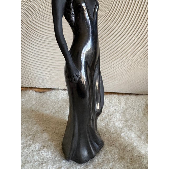 Vintage Dona Rosa of Oaxaca Barro Negro Signed Statue For Sale In Chicago - Image 6 of 12