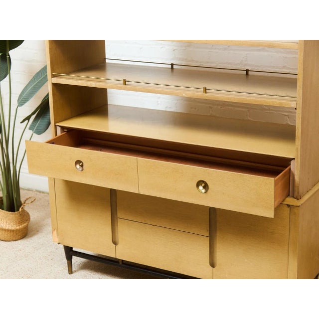 1960’s New England Mason Hutch Bar For Sale - Image 9 of 11