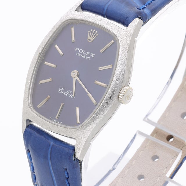 Vintage Rolex Cellini Geneve 23mm 18k White Gold Blue Dial Ladies Manual Watch For Sale In Miami - Image 6 of 9