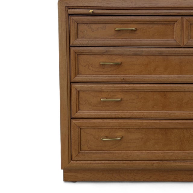 1980s Thomasville Prestige Oak Drawer Console Sideboard For Sale - Image 11 of 18